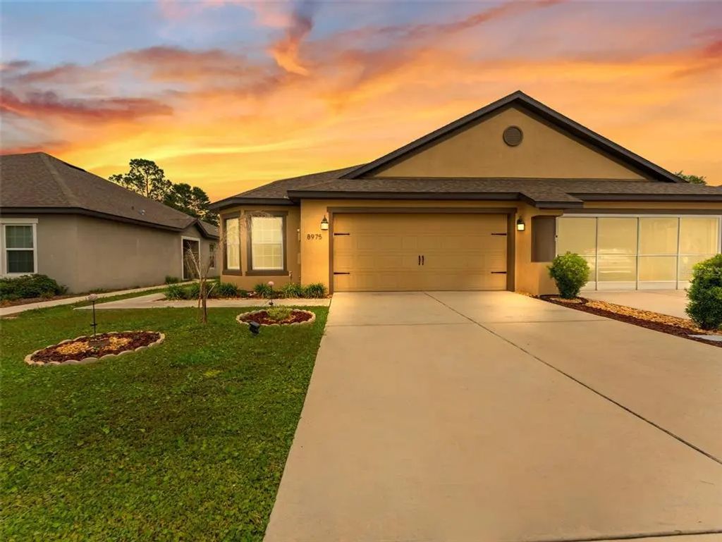 8975 Southern Charm Circle, BROOKSVILLE