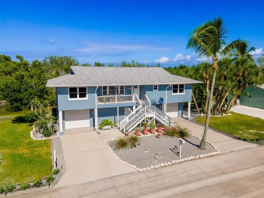 691 Gulf Bay Road, LONGBOAT KEY