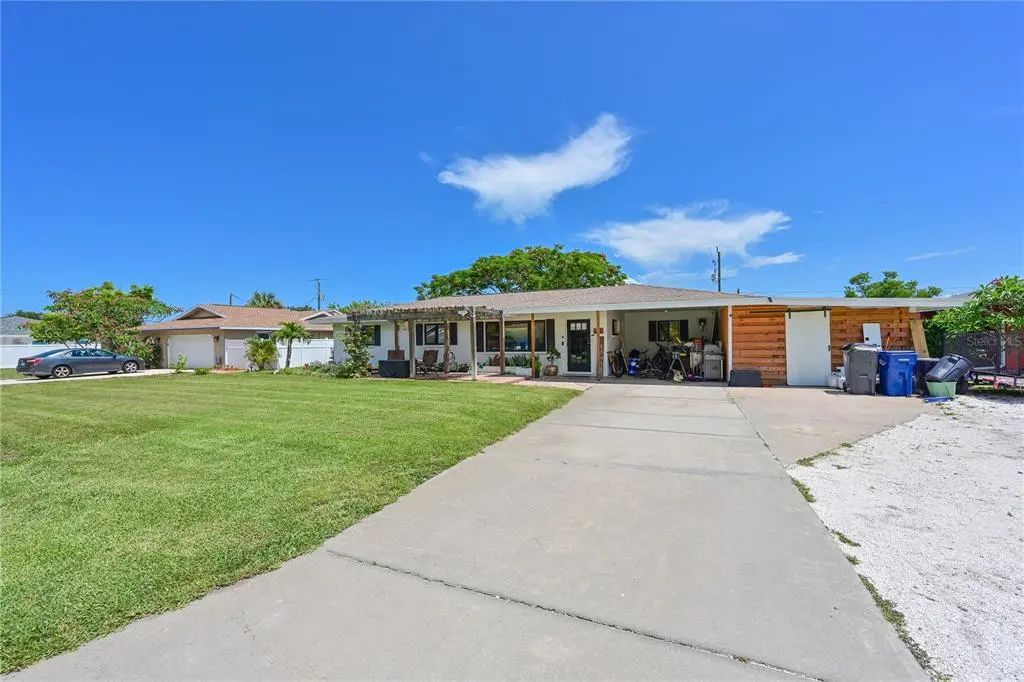 5812 2nd Avenue Drive Nw, BRADENTON