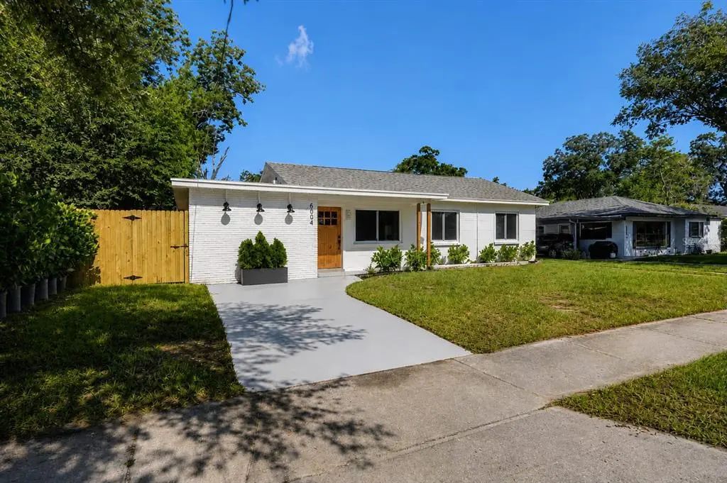 6504 N 20th Street, TAMPA