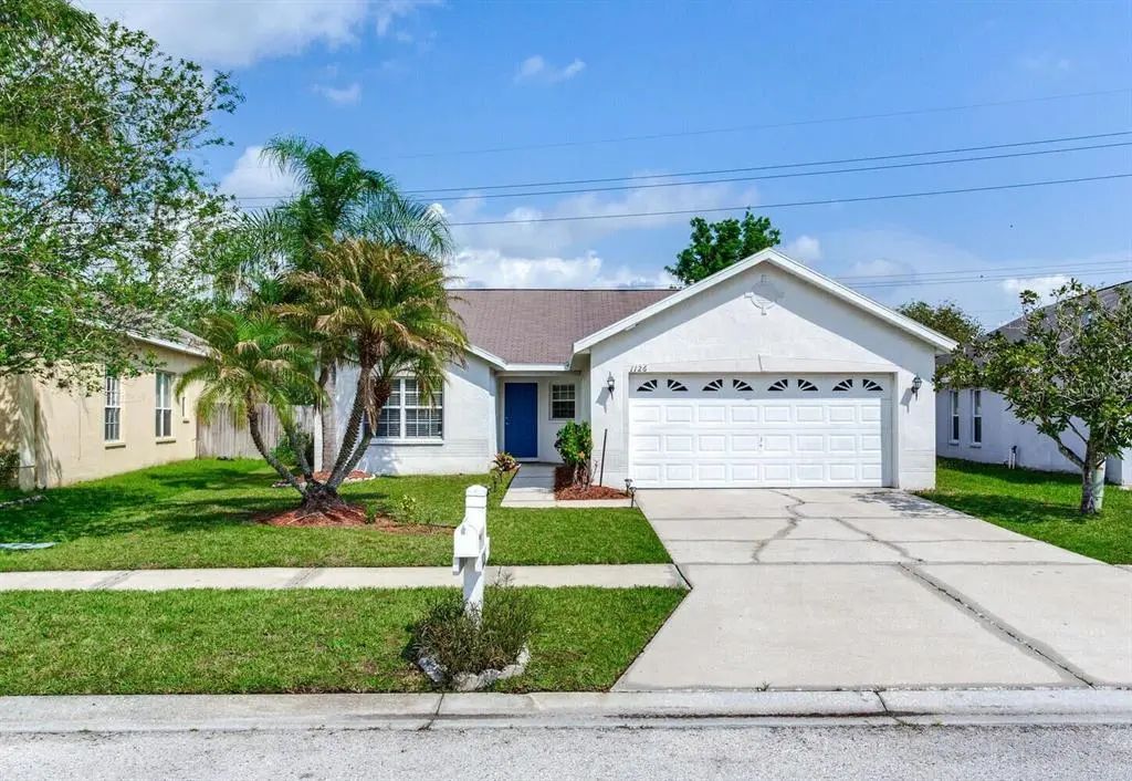 1126 Vinetree Drive, BRANDON