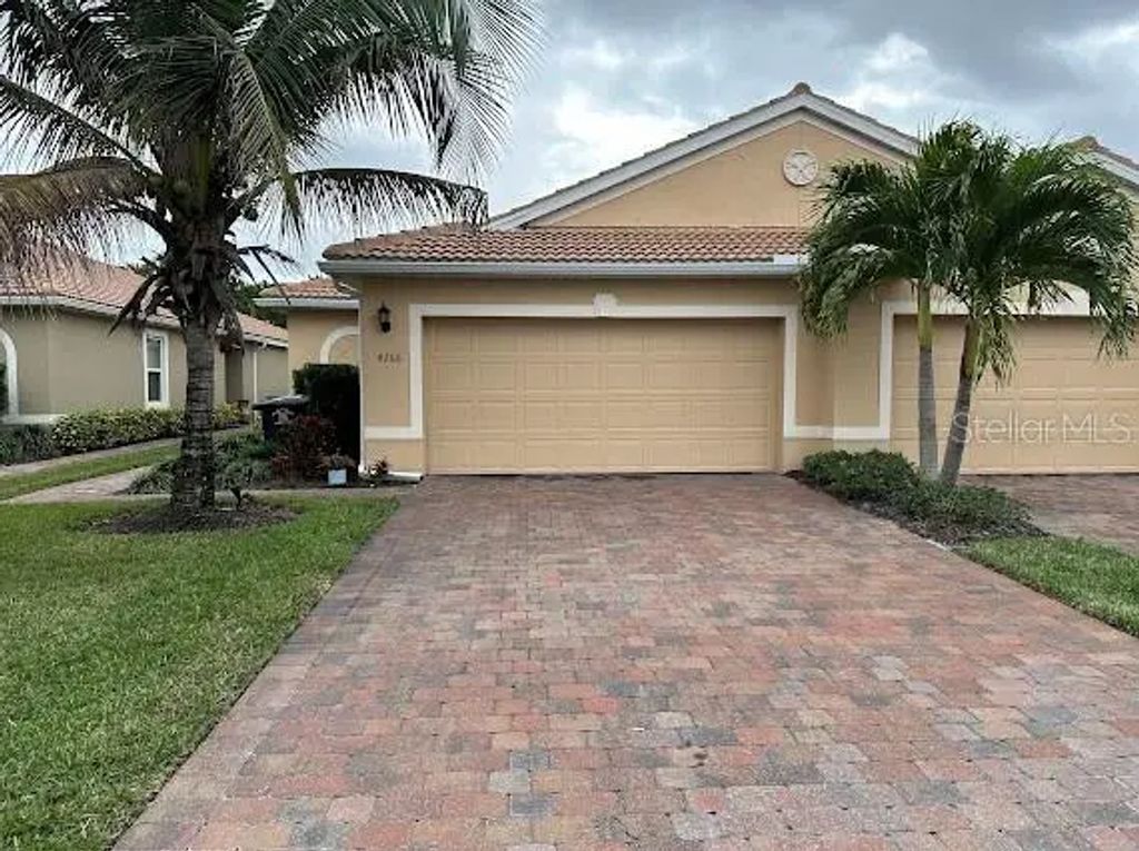 4266 Dutchess Park Road, FORT MYERS