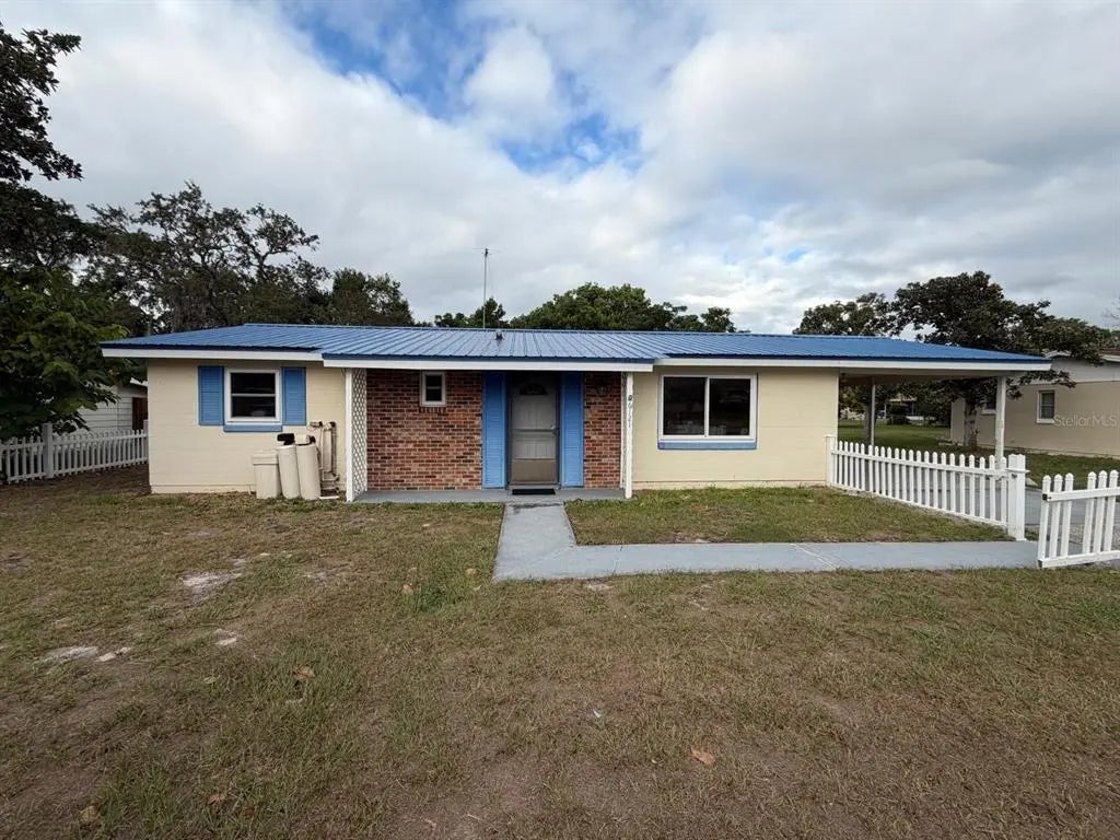 6121 Spring Hill Drive, SPRING HILL