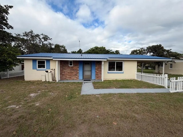 6121 Spring Hill Drive, SPRING HILL