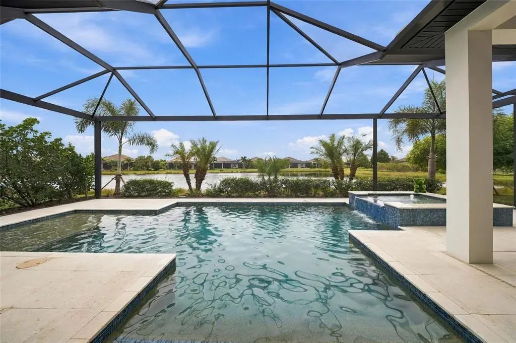 764 Crosswind Avenue, SARASOTA