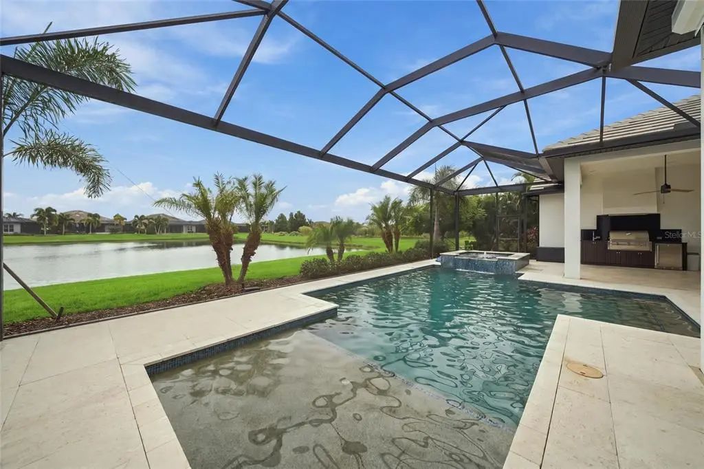 764 Crosswind Avenue, SARASOTA