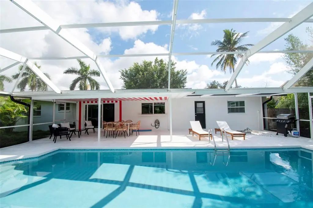 59 Wickliffe Drive, NAPLES