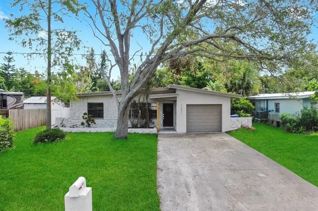 12571 136th Lane, LARGO