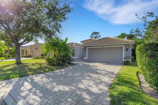 6874 74th Street Circle E, BRADENTON