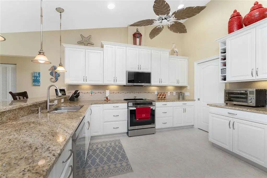 Gulf Shores Realty: 11 2ded0123c5e44c94b128313bbd3704d9 l