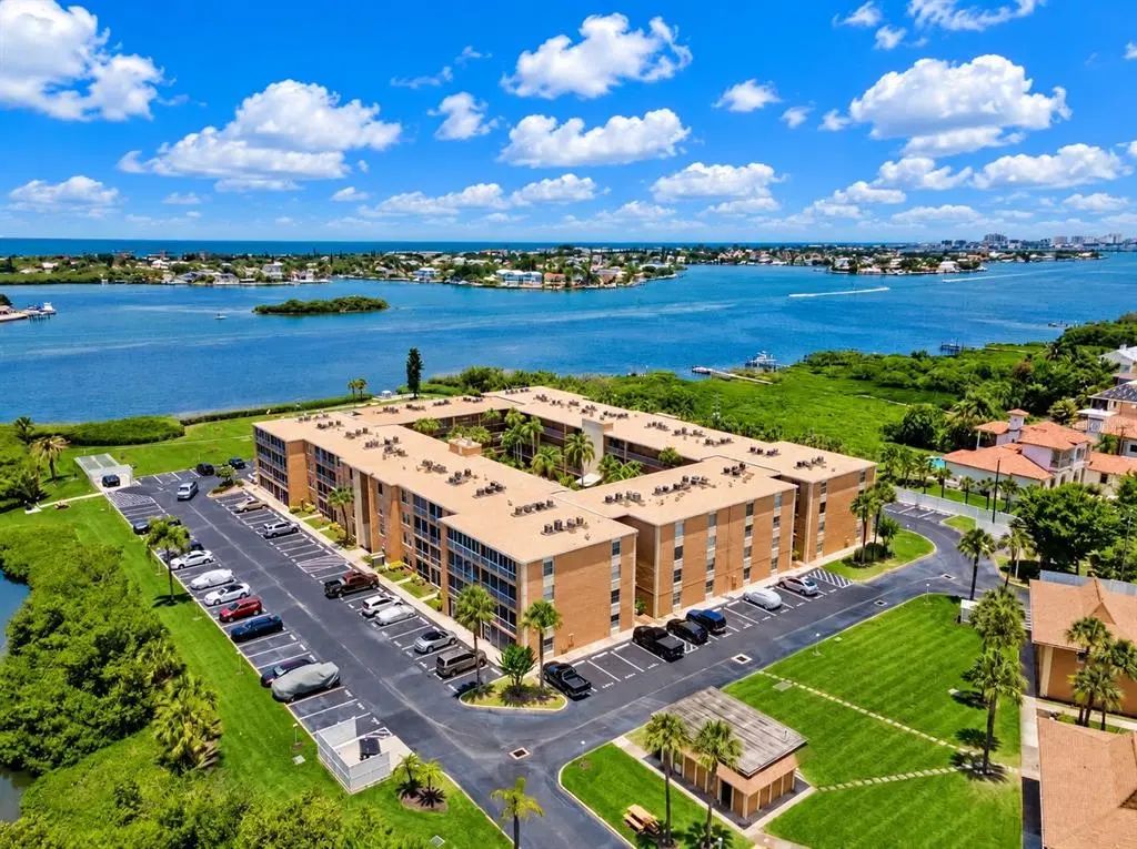 12760 Indian Rocks Road 1030 (furnished), LARGO