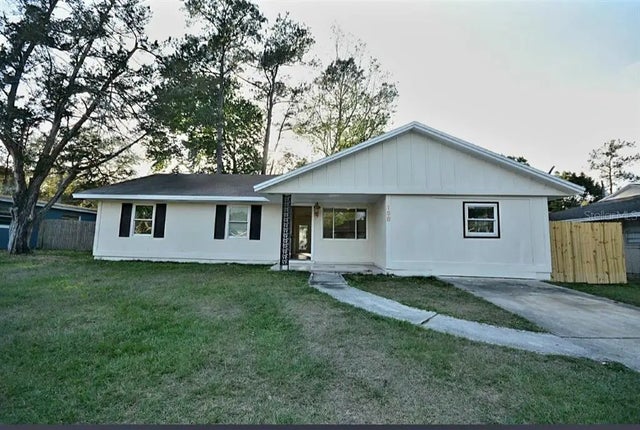 158 Burns Avenue, LONGWOOD