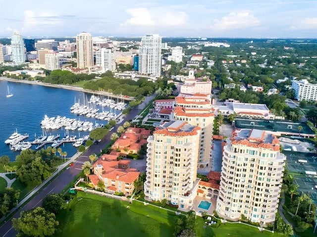 555 5th Avenue Ne 833, ST PETERSBURG