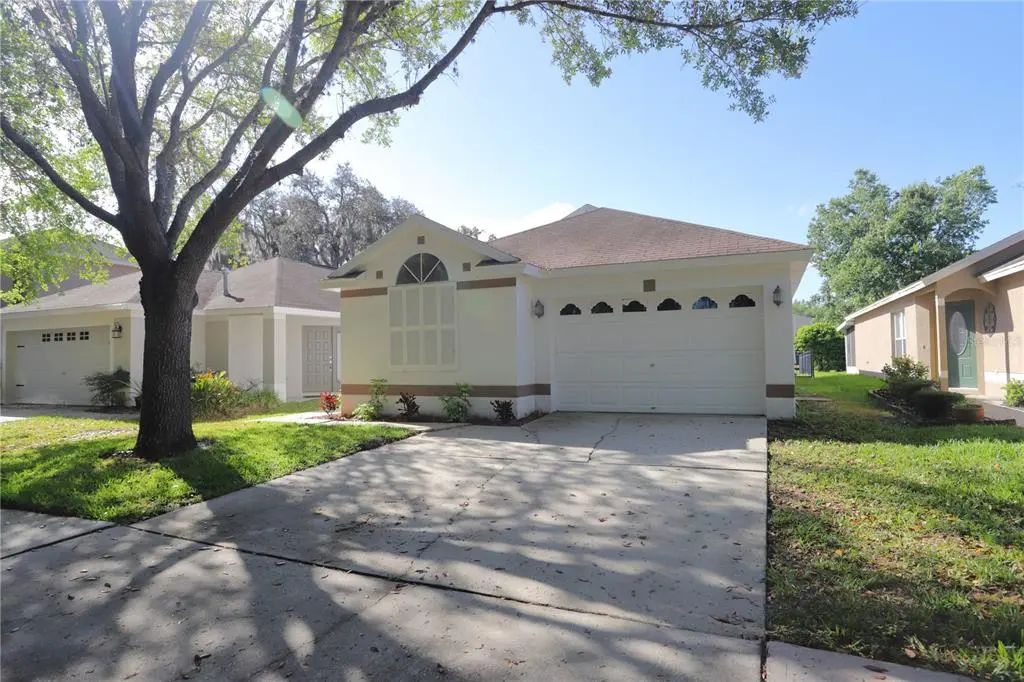 5826 Tanagerlake Road, LITHIA