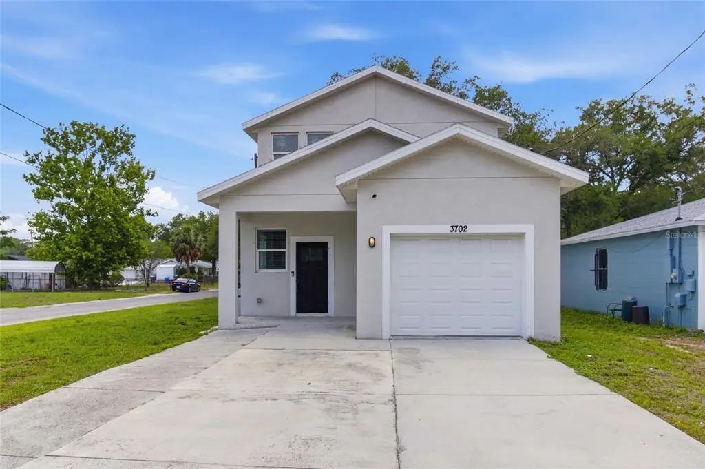 3702 Wiggins Leaf Street, TAMPA