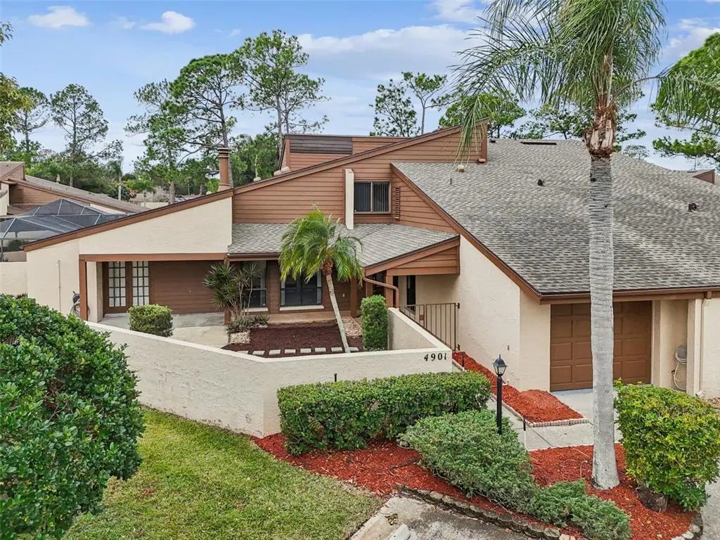 4901 Umber Way S, TAMPA