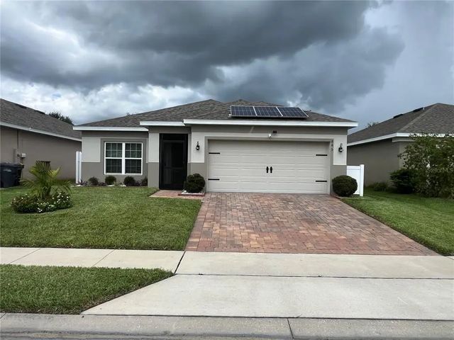 845 Benjamin Trail, DAVENPORT