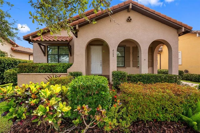 6153 Yeats Manor Drive, TAMPA