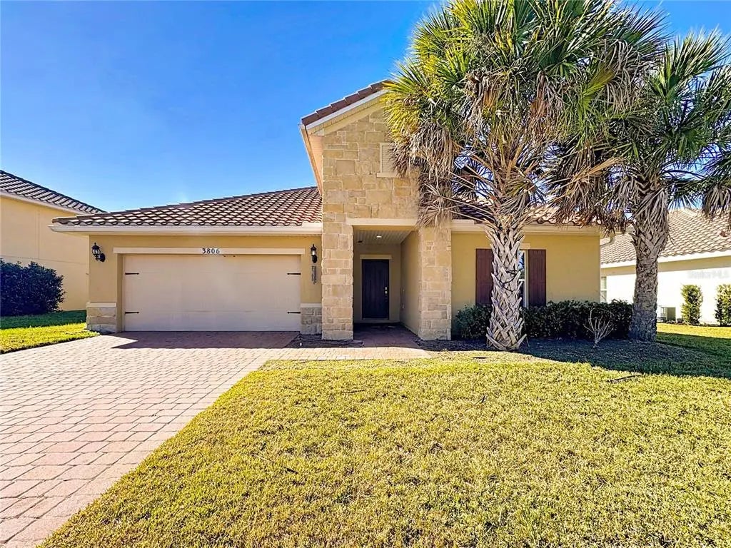3806 Carrick Bend Drive, KISSIMMEE