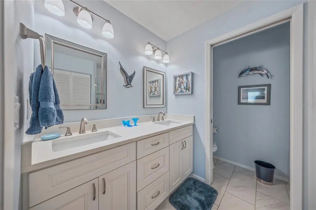 Gulf Shores Realty: 19 08027ec1622b3157cfb3a7e6ede3852b l