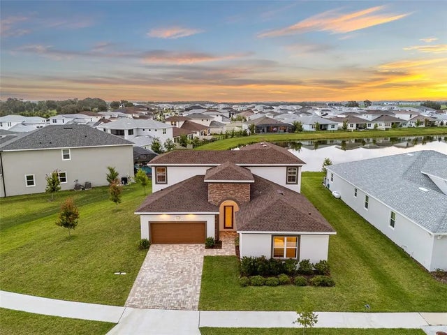 8612 Ivy Stark Boulevard, WESLEY CHAPEL