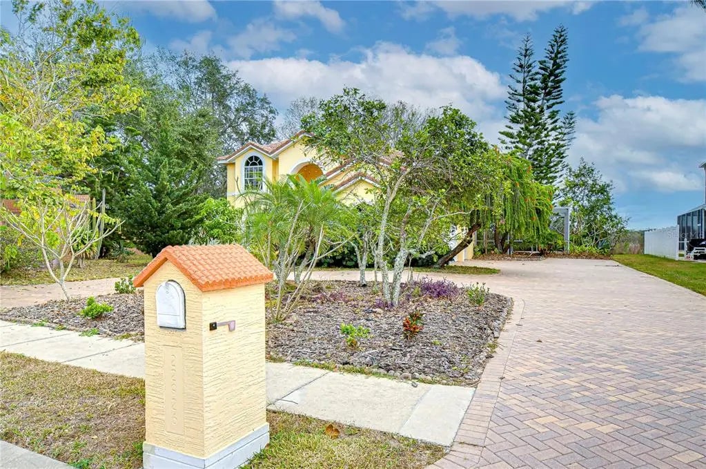 22926 Sonoma Lane, LUTZ