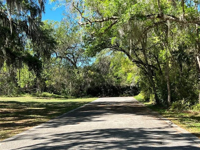 160 Cutbank Trail, DELAND