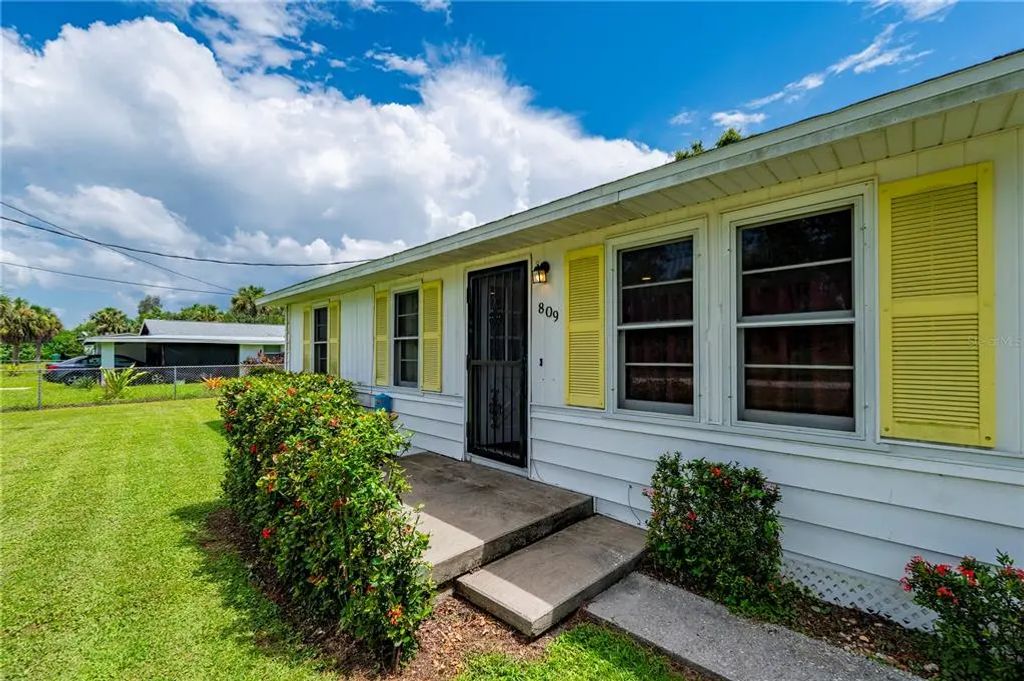 809 Burland Street, PUNTA GORDA