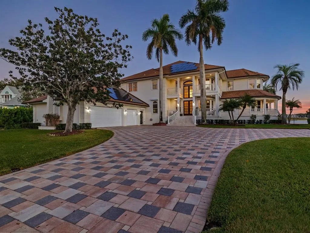 429 St Andrews Drive, BELLEAIR