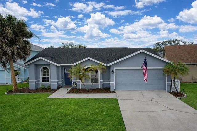 2022 Hatteras Point, LAKELAND