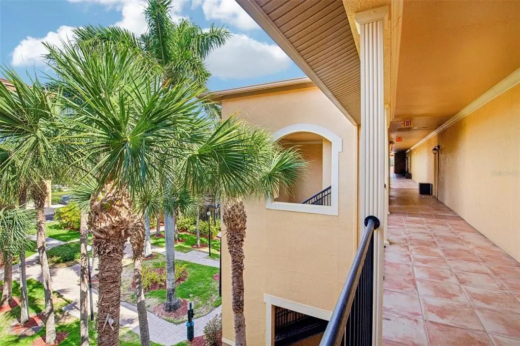 4333 Bayside Village Drive 322, TAMPA