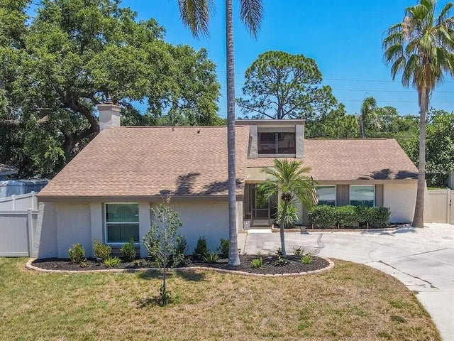 3968 Orchard Hill Circle, PALM HARBOR