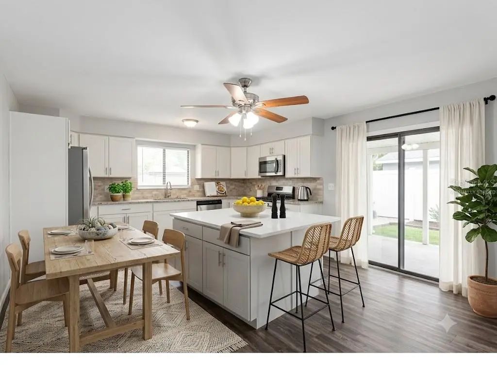 14521 Catalina Circle, SEMINOLE