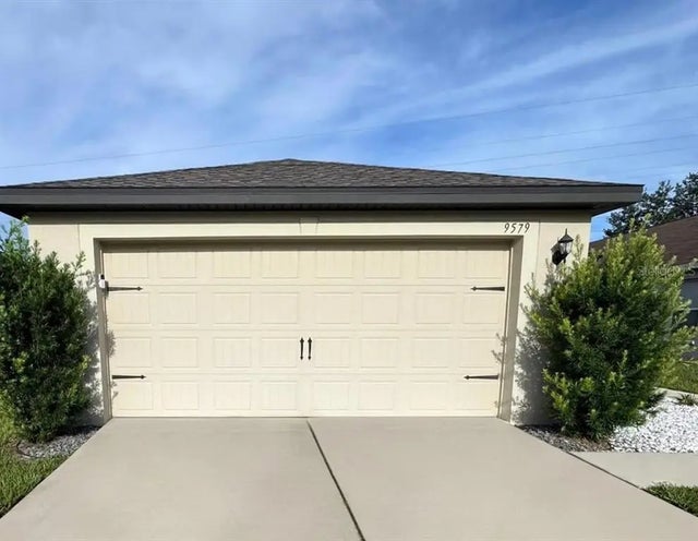 9579 Southern Charm Circle, BROOKSVILLE