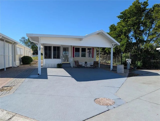 153 Pansy Street, DAVENPORT
