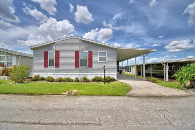 492 Lakeside Ranch Circle, WINTER HAVEN