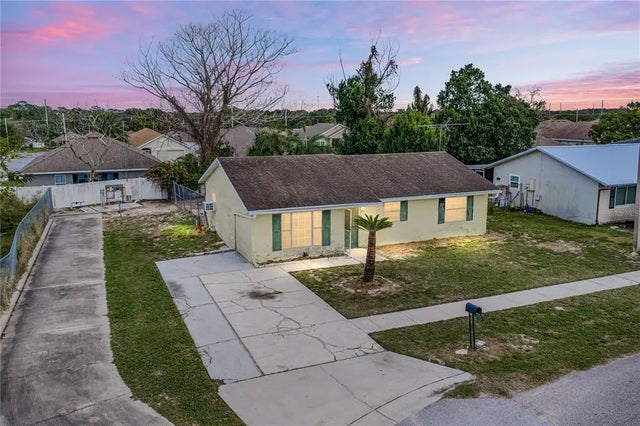 276 18th Street Ne, WINTER HAVEN