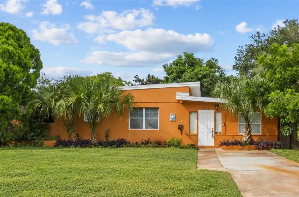 6711 Dartmouth Avenue N, ST. PETERSBURG