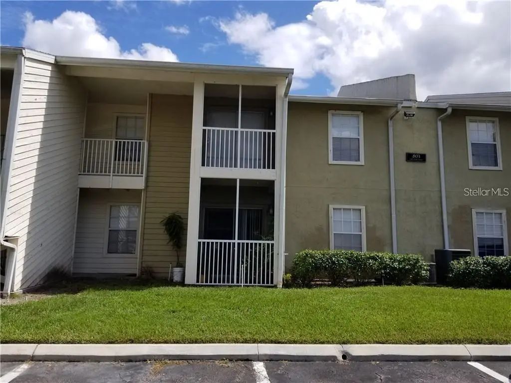 803 Lake Haven Square 202, BRANDON
