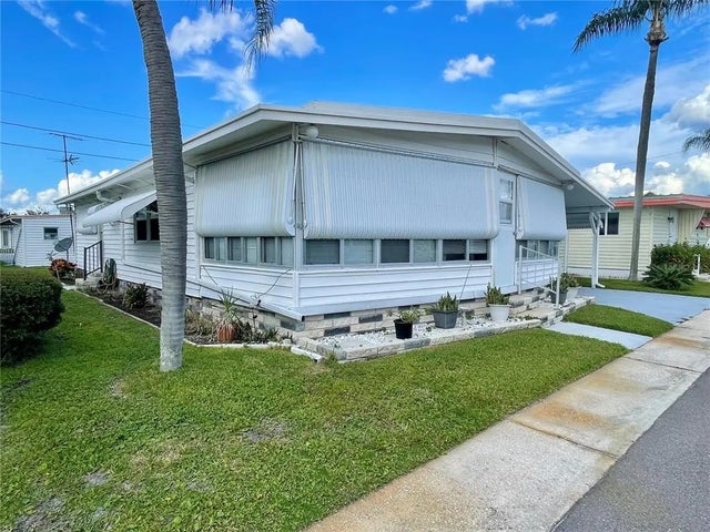 34455 Hibiscus Drive N, PINELLAS PARK