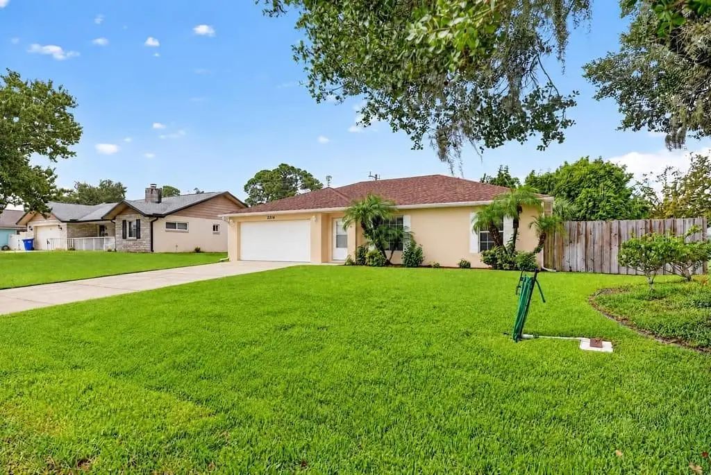 2316 Willow Oak Drive, EDGEWATER