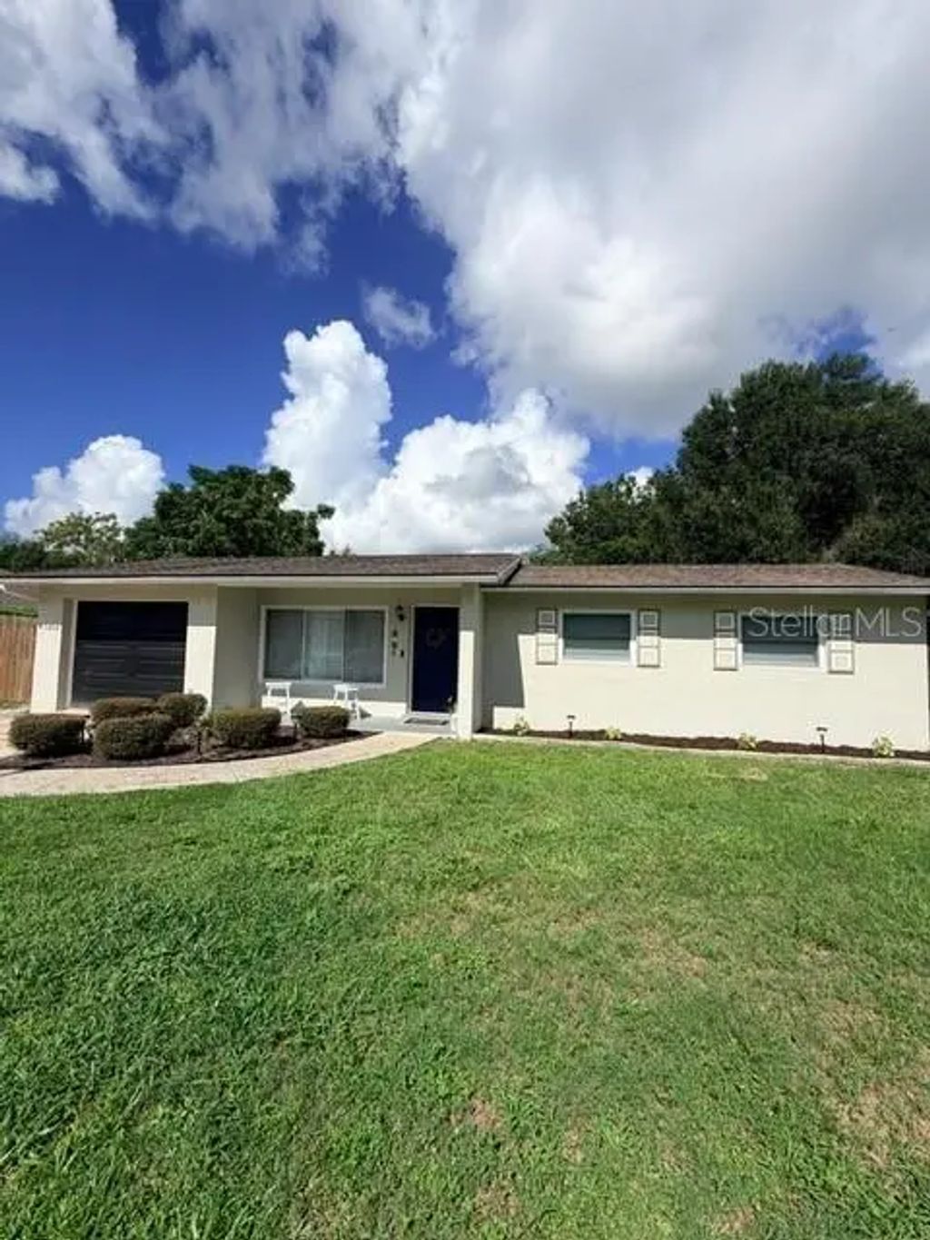 1212 Pilgrim Avenue, DELTONA