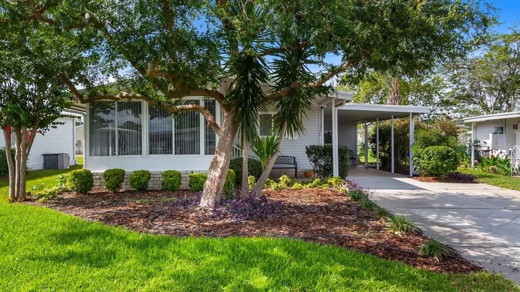 3109 Manatee Road, TAVARES