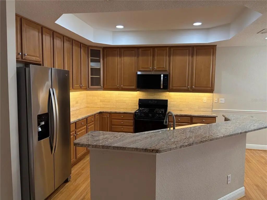 2855 Bayshore Trails Drive, TAMPA