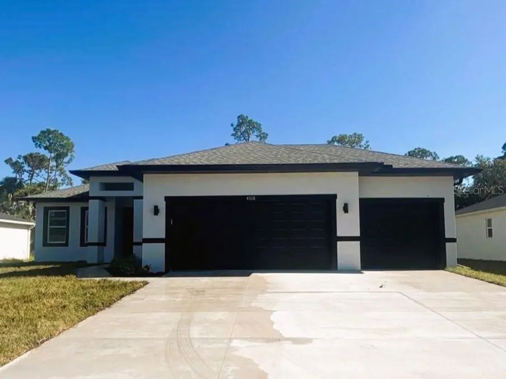 3068 Velvet Lane, NORTH PORT