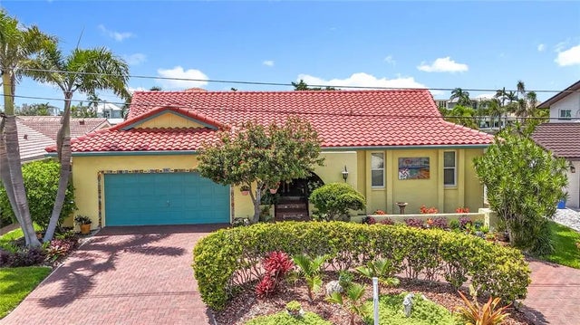 760 Capri Boulevard, TREASURE ISLAND