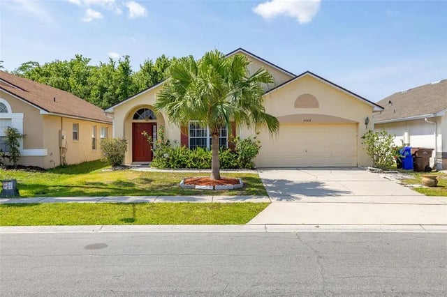 4640 Eagle Peak Drive, KISSIMMEE