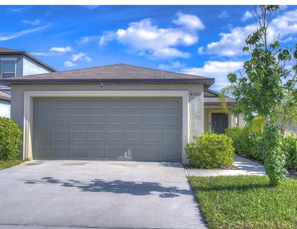4520 Eternal Prince Drive, SUN CITY CENTER