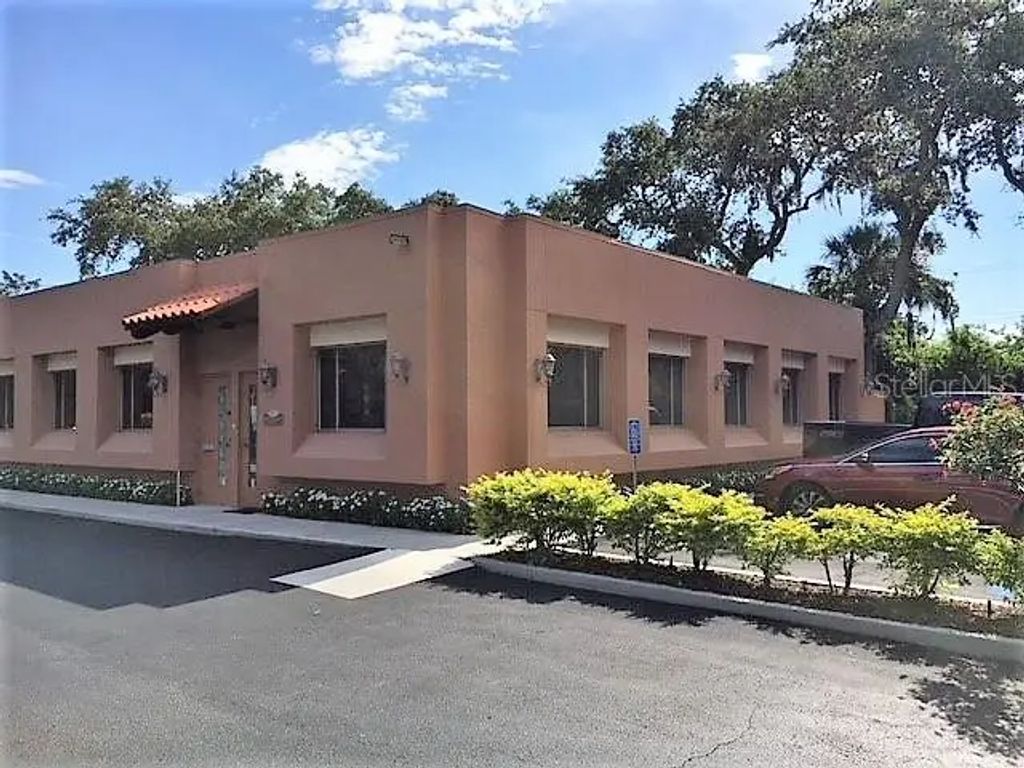 5515 21st Avenue W Suite D, BRADENTON