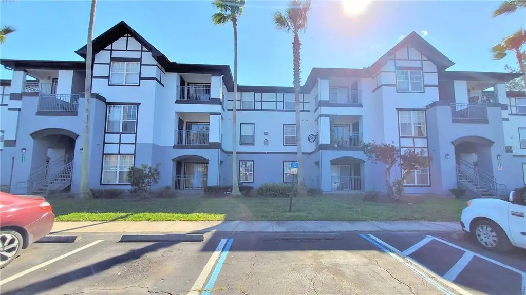 Photo of Listing #O6333379